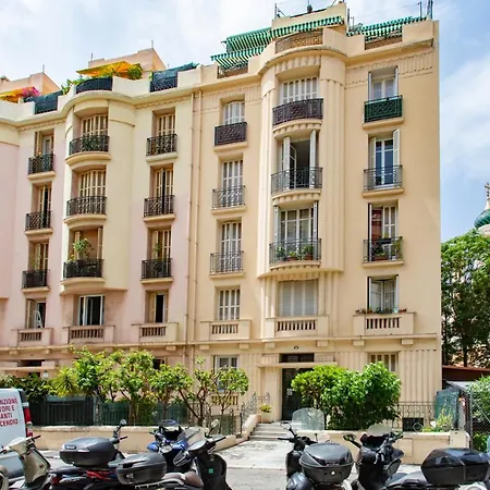 26 Parc Imperial Daire *